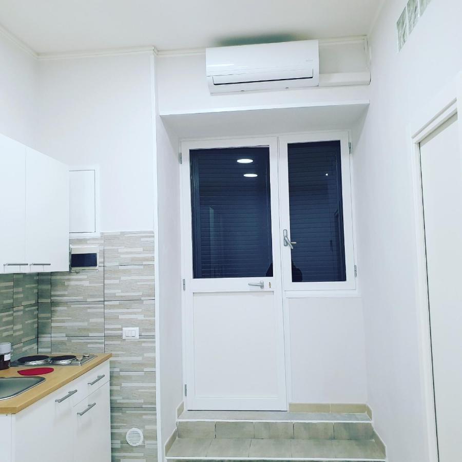 Rosy Apartament Hébergement de vacances Naples